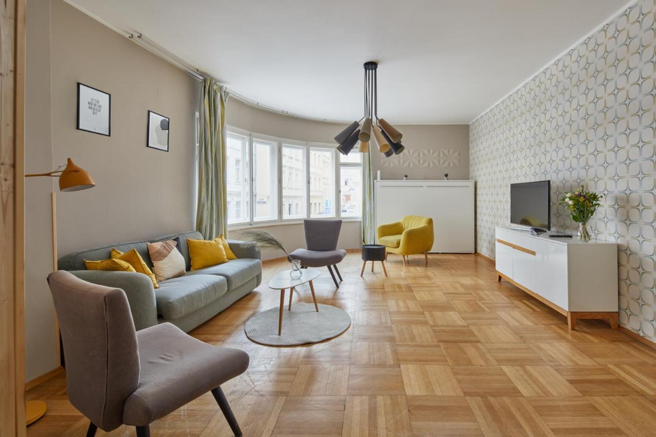 Prague Days - Modern Apt W Retro Elements - New Town Praga Exterior foto